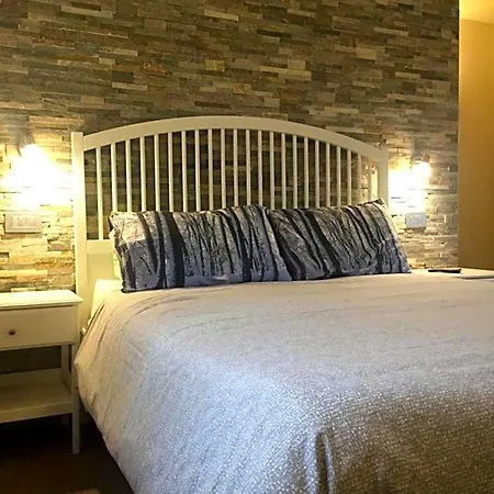 Borgo Inferiore 24 Couette-café Acqui Terme
